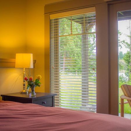 The Cottages On Salt Spring Island Ganges Extérieur photo