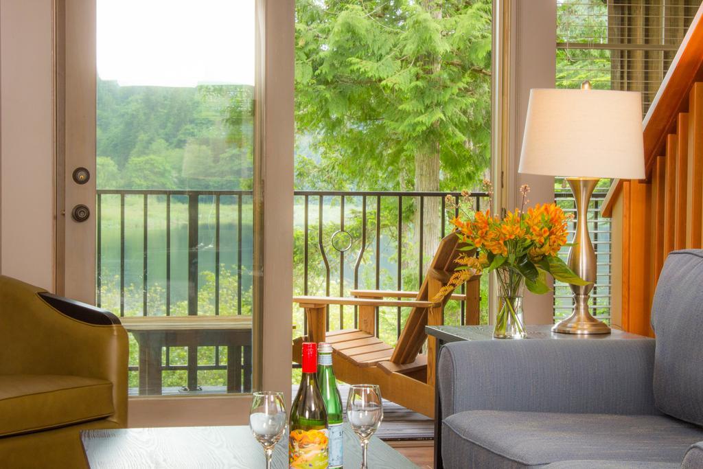 The Cottages On Salt Spring Island Ganges Extérieur photo