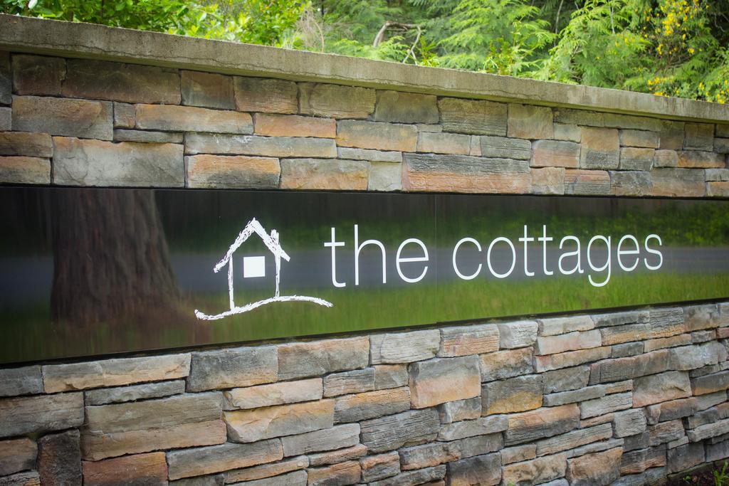 The Cottages On Salt Spring Island Ganges Extérieur photo